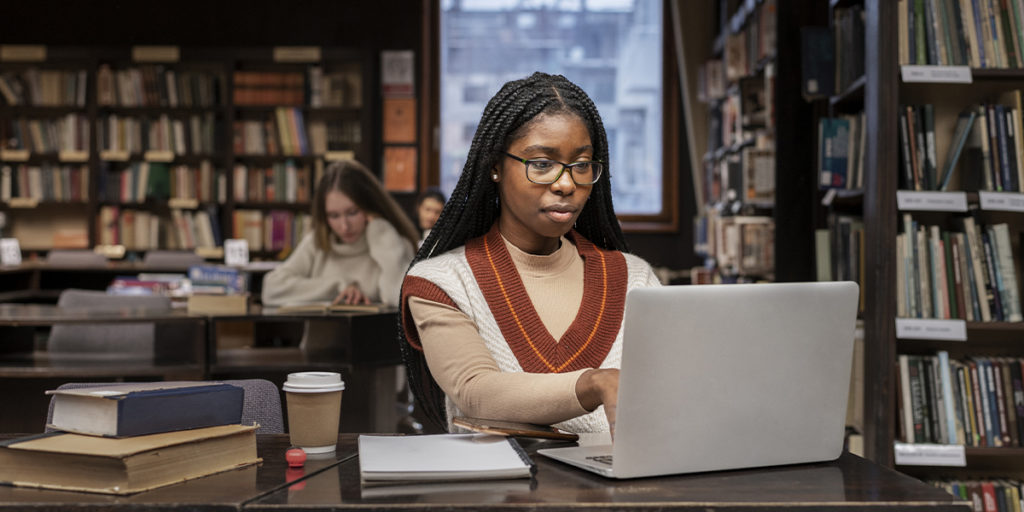 La Littératie Numérique: son importance pour la Jeunesse